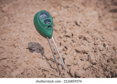 Soil PH Meter  Using For Cultivation.