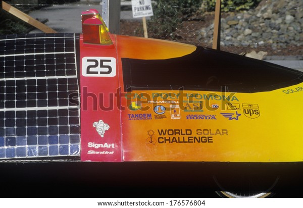 Solar Flair solar powered\
car, CA