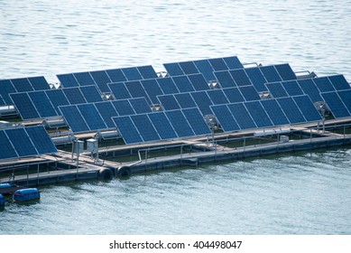 Solar power station float on water