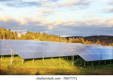 Solar Power Station Green Nature Stock Photo 70477771 | Shutterstock