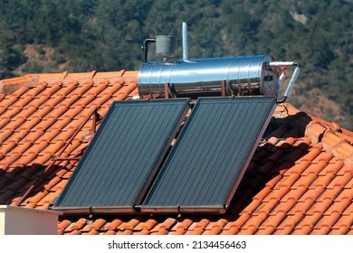 Solar Water Heating System On The Rooftops