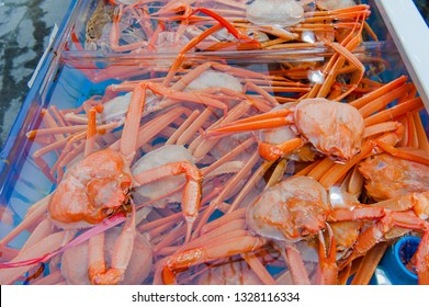 （Chionoecetes Opilio）Crabs Sold At Seafood Shops At Fisherman's Wharf