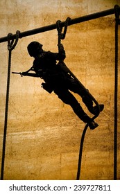 Soldier Climbing Rope 