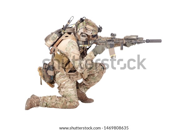 soldier-shooting-from-knee-isolated-studio-shoot