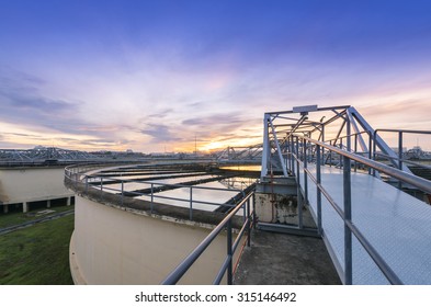 The Solid Contact Clarifier Tank Type Sludge Recirculation In Water Treatment Plant