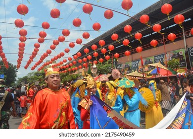 Solo Indonesia. January 19th 2020. Participated In Public Carnival Celebrating Chinese New Year. Selective Focus.