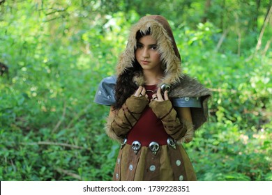 Viking Femme Images Stock Photos Vectors Shutterstock