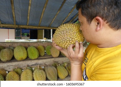 Someone Inhaled The Scent Of Durian In Yogyakarta In December 2019