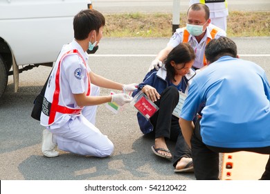 Somprab, Lampang, Thailand, April 2 2014: Drill Training Mass Casualty Incident In Car Accident Scenario At Somprab Hospital, Lampang, Thailand ,April 2 2014