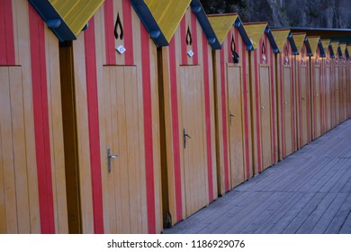 Summer Cabin Images Stock Photos Vectors Shutterstock