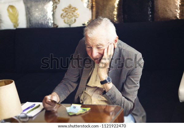 Sorrowful Sad Looking Grey Haired Senior Stockfoto Jetzt