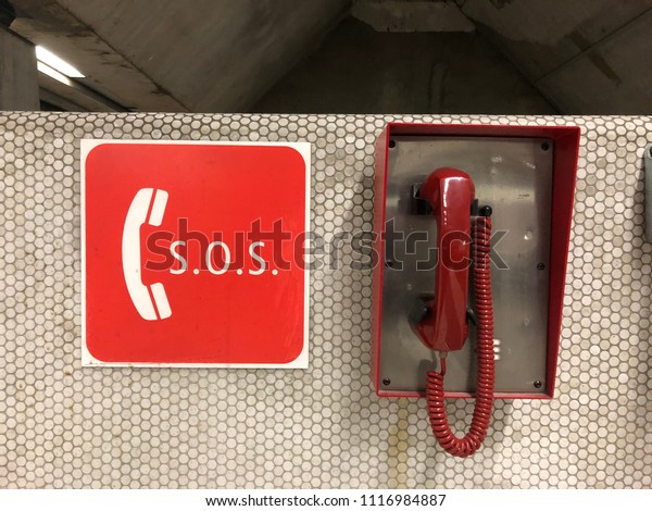 S.O.S. RED PHONE -
EMERGENCY CALL - 911 