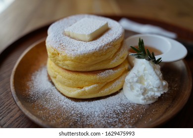 Souffle Pancake Syrup Fresh Cream