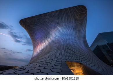 Soumayo Museum (Museo Soumaya, Designed By The Mexican Architect Fernando Romero) In The Nuevo Polanco District Of Mexico City, Mexico.