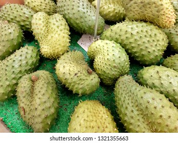 Durian Belanda Images Stock Photos Vectors Shutterstock