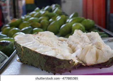 Soursop (Guanabana) Fruit