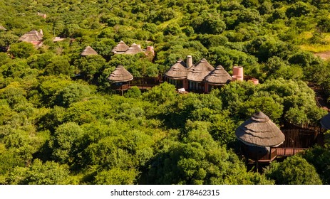 South Africa Kwazulu natal, a luxury safari lodge in the bush of a Game reserve Savanah - Shutterstock ID 2178462315