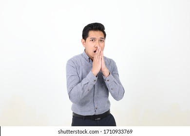 South East Asian Malay Man Facial Expression Thinking Shocked Hand On Face