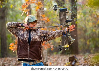 Bow Hunting Hd Stock Images Shutterstock