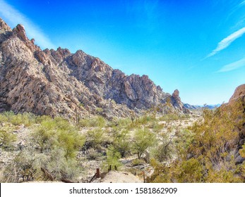                       Southern Arizona Desert Mountains And Plains         