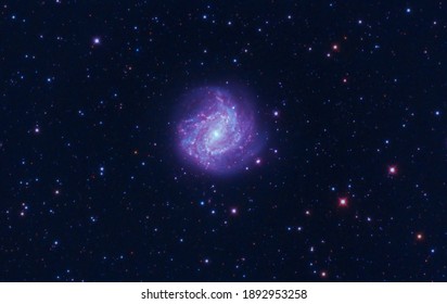 The Southern Pinwheel Galaxy M83