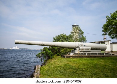 Southern Sweden, Karlskrona, Stumholmen Island, Naval Artillery Piece