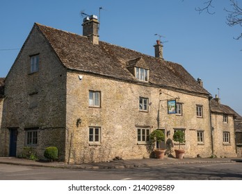 Southrop, England - March 2022: The Swan Public House In The Village Of Southrop; The Cotswolds; England; United Kingdom