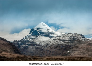 Southwest view of Mount Kailash, Tibet Autonomous Region, China.