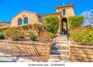 A Southwestern Home In The Sun