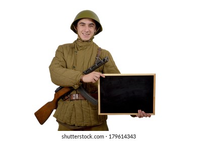soviet soldier with his ppsh41 shows sign
