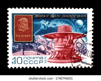 SOVIET UNION - CIRCA 1975 : Cancelled Postage Stamp Printed By Soviet Union, That Shows Space Flight Of Venus-9 And Venus-10, Circa 1975.