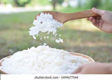 Soy Wax On Wooden Dish