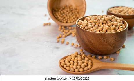 soybean in wooden bowl  on the table.