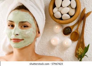 Spa Facial Mask.Dayspa