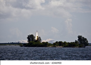 Space shuttle