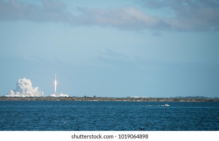 Space X Falcon 9 Heavy Launch At Cape Canaveral On Feb. 6, 2018