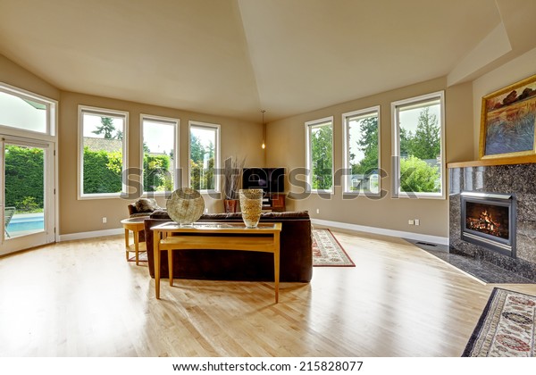 Spacious Living Room High Vaulted Ceiling Stock Photo Edit Now