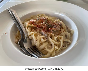 Spagetti Carbonara Delicious Plate Single