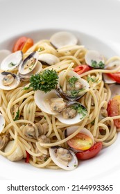 Spaghetti alle Vongole, pâtes de fruits de mer italiens traditionnels aux palourdes fraîches