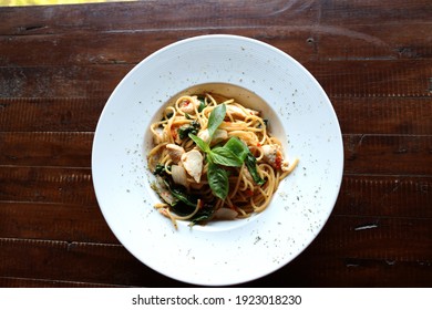 Spaghetti Bolognese On A White Plate On Window