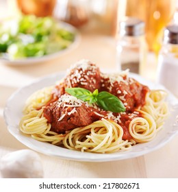 Spaghetti And Meatball Dinner With Salad