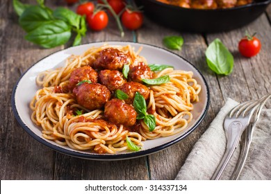Spaghetti pasta  with meatballs and tomato sauce,  selective focus - Shutterstock ID 314337134