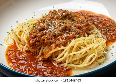 Spaghetti Stir-fried In A Plate