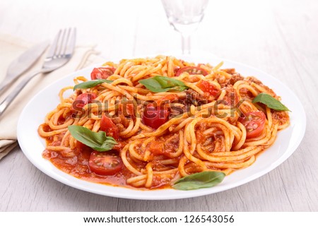 spaghetti with tomato sauce and meat