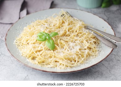 Spaghetty With Italian Cheese Pecorino Romano	