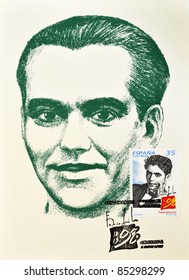 SPAIN - CIRCA 1998: A Stamp Printed In Spain Showing The Universal Poet Federico García Lorca, Circa 1998