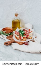 Spanish ham with toasts,rosemay,garlic and olive oil 