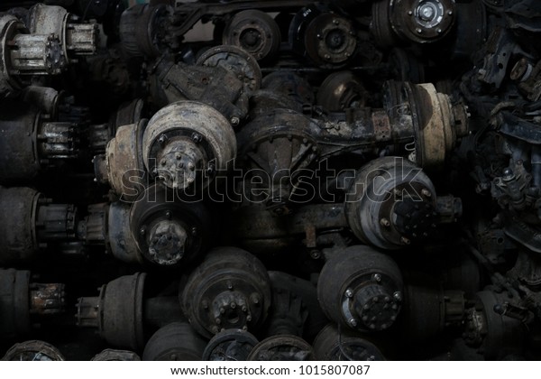 spare parts-used car spare\
parts