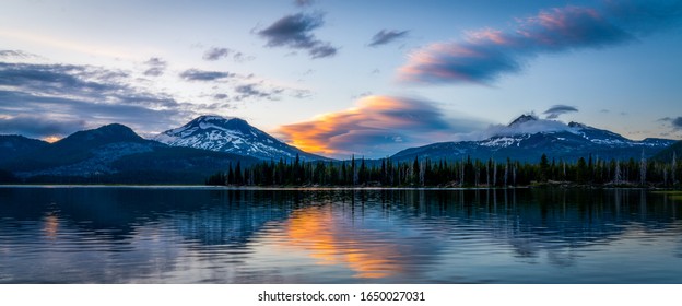 Sparks Lake Sunset in Oregon - Powered by Shutterstock