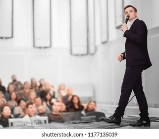 How To Become A Great Public Speaker
